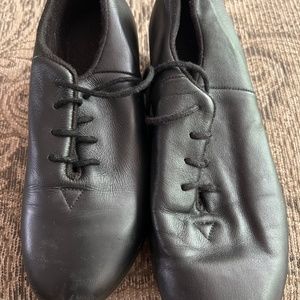 Bloch tap shoes